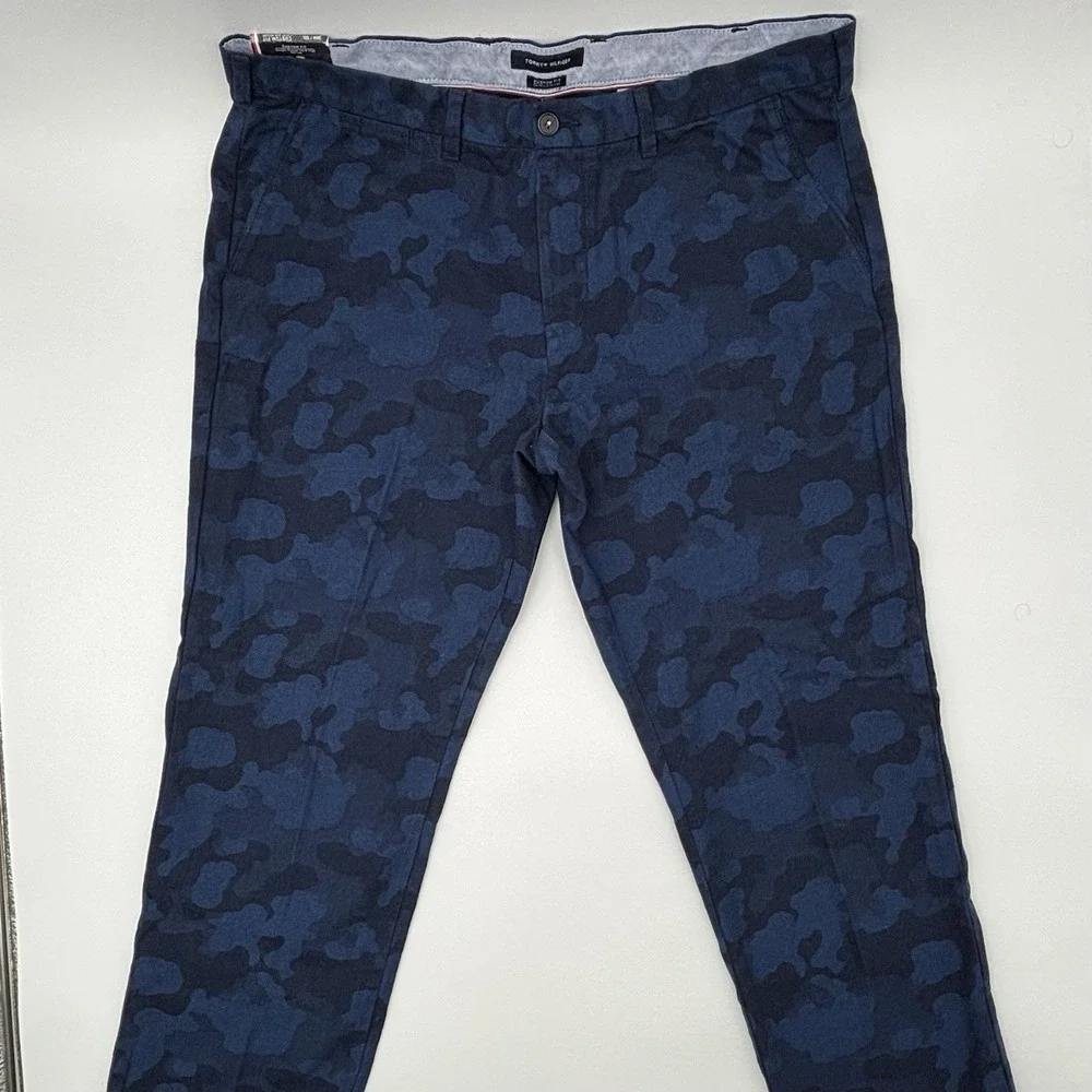 Tommy Hilfiger Men 38x30 Custom Fit Pants Blue Camo Chino NWT Golf Trousers